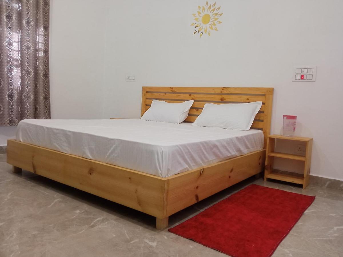 Travelodge Homestay Bīr Eksteriør billede